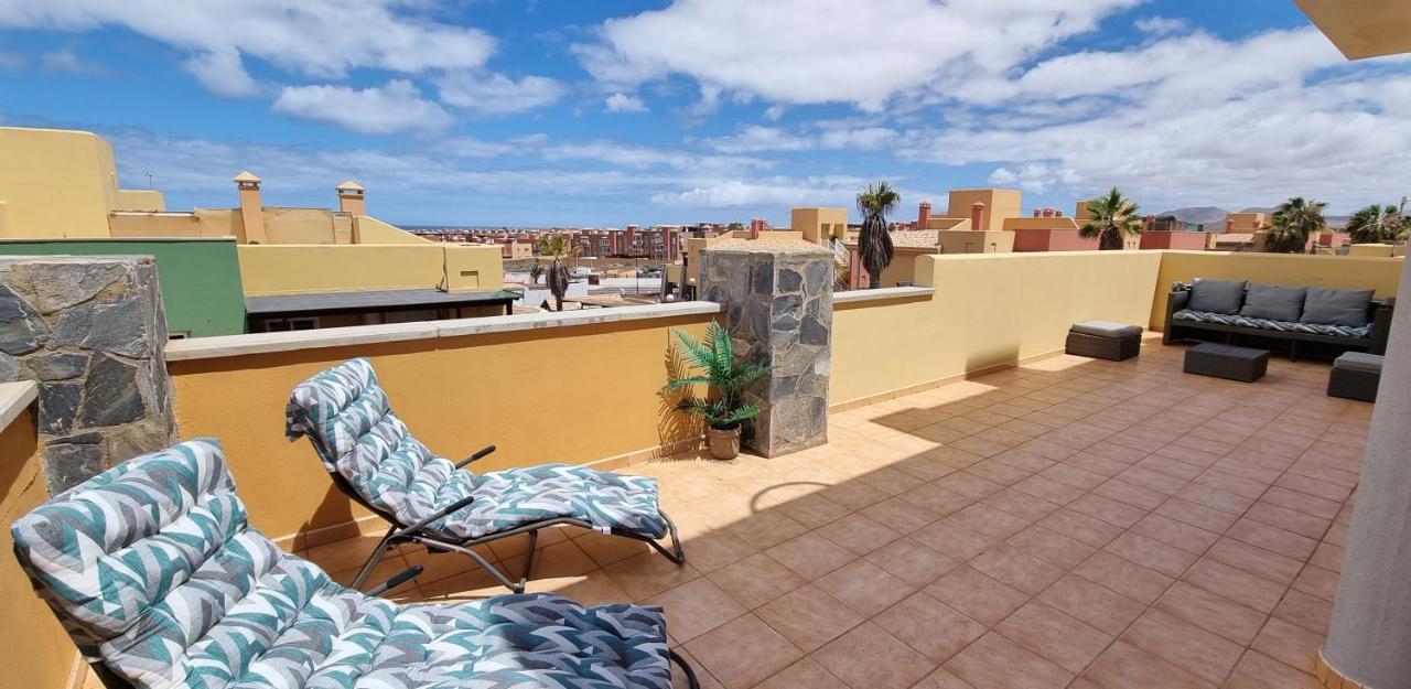 Tres Islas Apartment - 70 M2 Private Terrace Corralejo Exterior foto